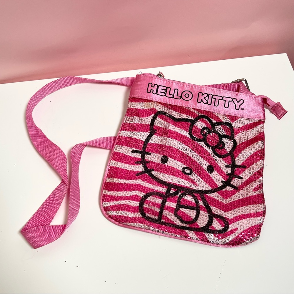 Y2K 2000s mcbling pink sequins zebra hello kitty Sanrio purse